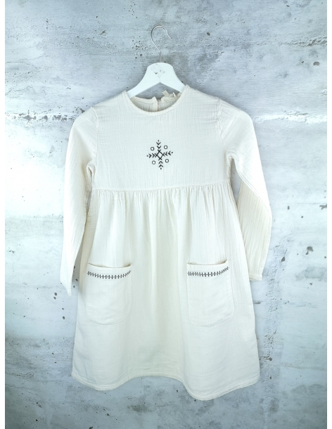 Biała sukienka z haftem Piupiuchick - 1